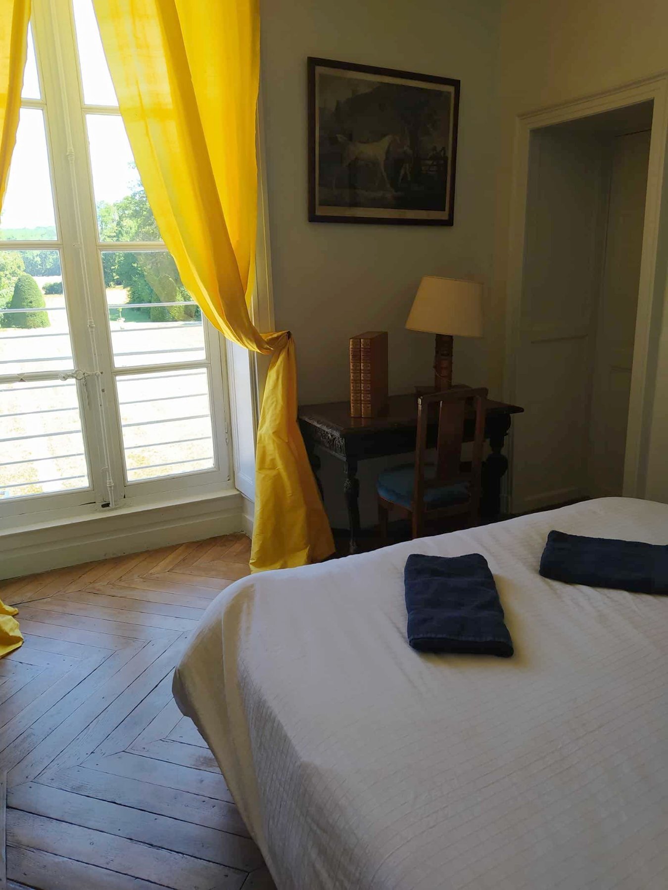 chambre chateau des barres saintpuits gite