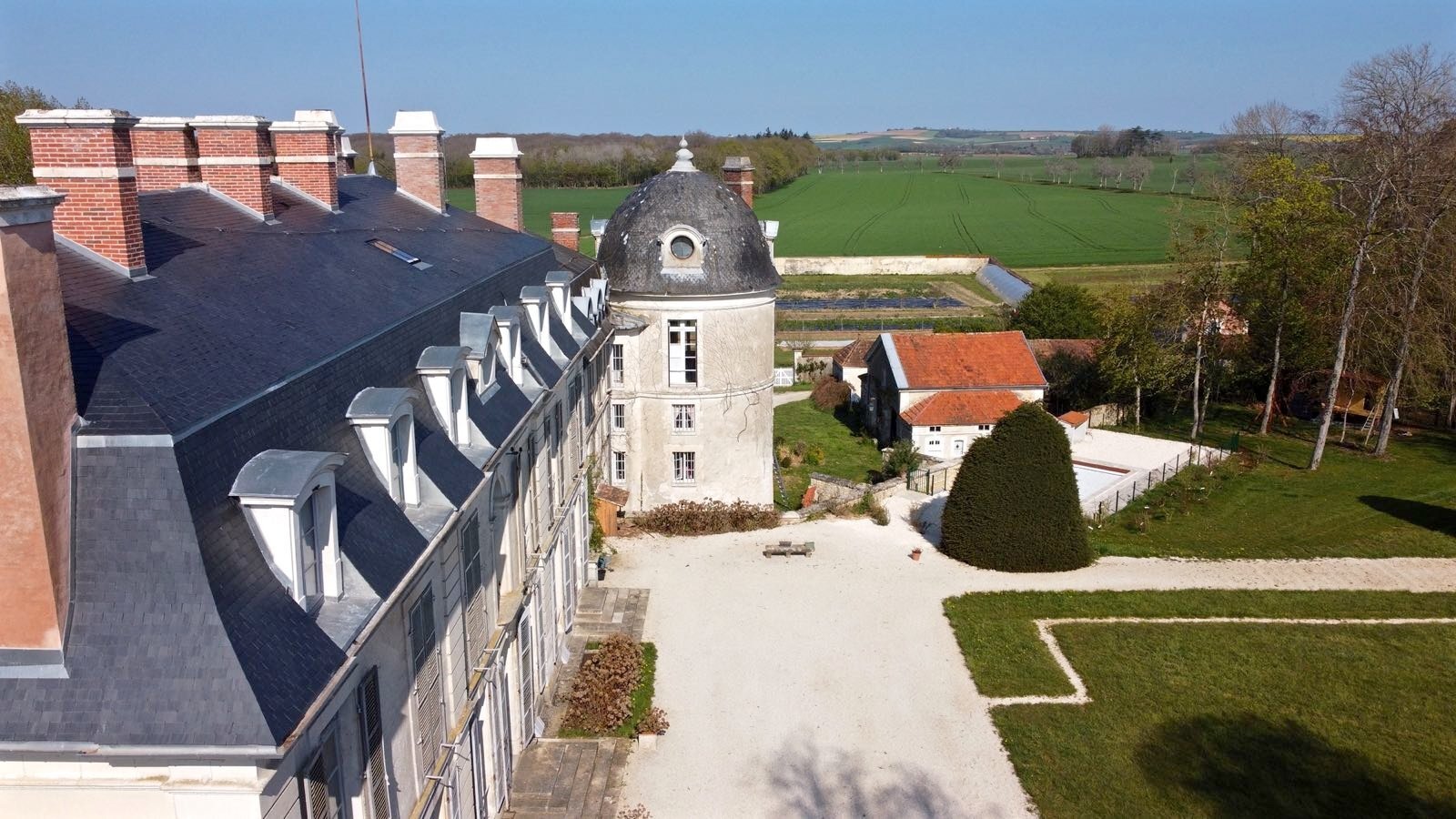 parc chateau des barres devanture saintpuits proche paris