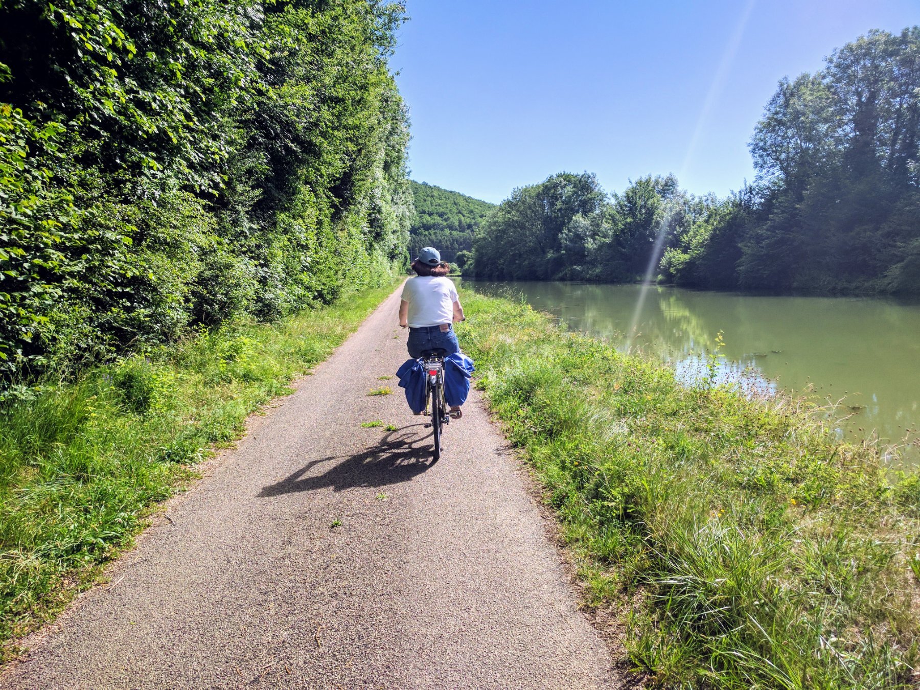 velo voie canal loire bourgogne