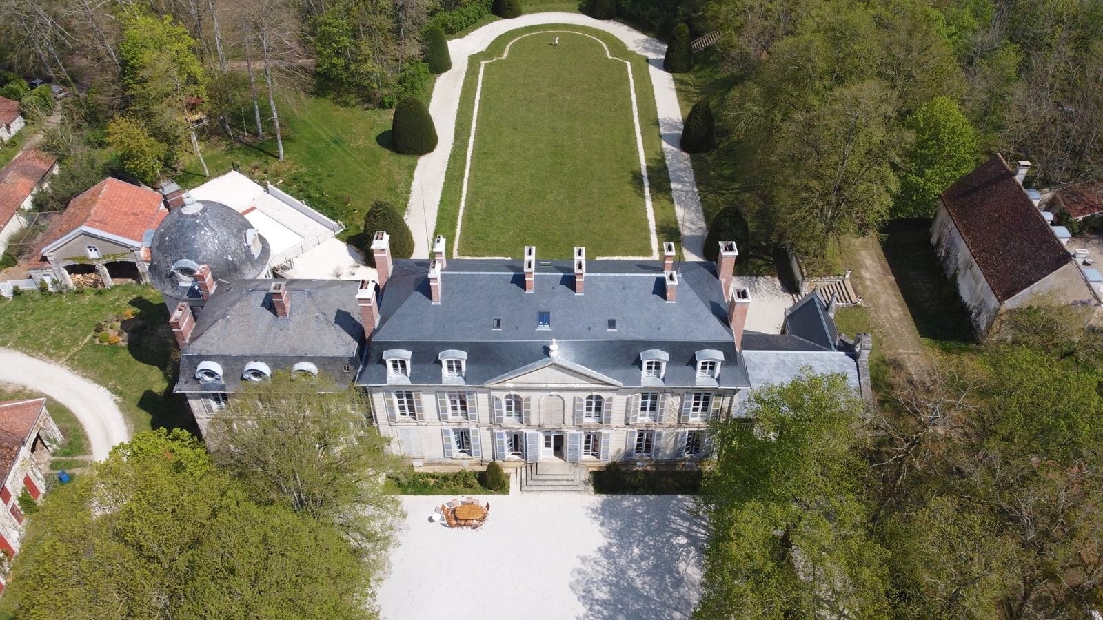 yonne chateau des barres parc bourgogne franche comte versailles